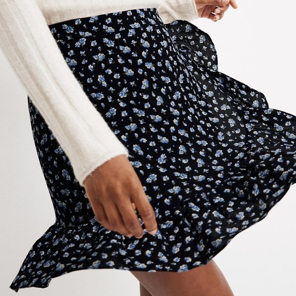 Madewell Dresses & Skirts - Madewell Ruffle-Wrap Mini Skirt in Baby's Breath